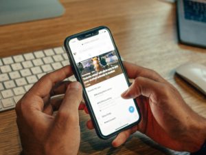 Do Not Delete: Managing Negative Social Media Comments